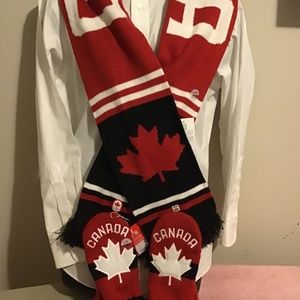 🔥🔥SEE PICTURES, SIZE 72 X  , OLYMPIC SCARF/ GLOVES, GREAT LOOKING SET, UNISEX